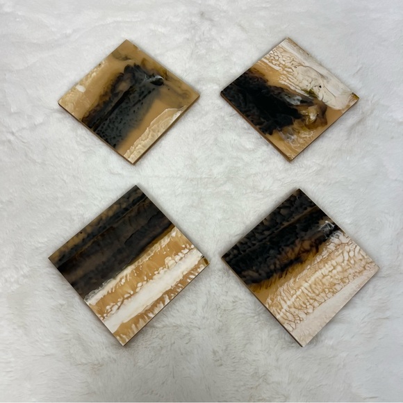 WEST ELM CORDAI SQUARE RESIN COASTERS SET OF 4 IN BROWN - Picture 6 of 12